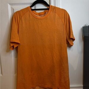 Lululemon Vent tech t shirt